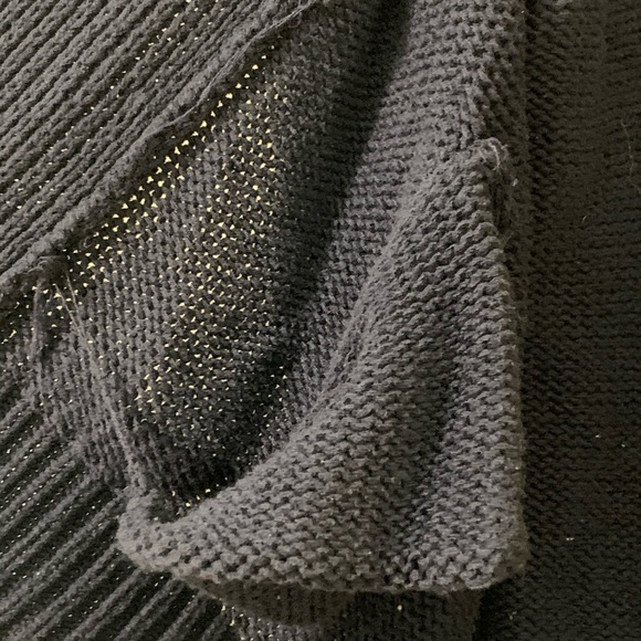 Aritzia Cardigan - Picture 8 of 8